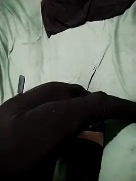 Snapshot of BarbierQueen chatting on December 2025 09:13:02 PM BarbierQueen online show from December 2025 09:13:02 PM