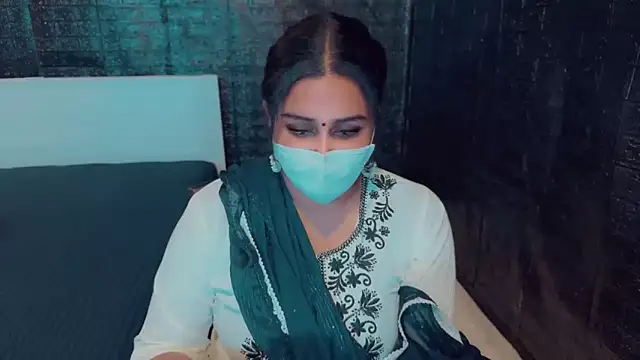 Snapshot of SonY_CaM chatting on February 2025 05:24:01 PM SonY CaM online show from February 2025 05:24:01 PM