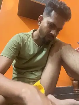 arhan3043 online show from September 2025 03:03:01 PM