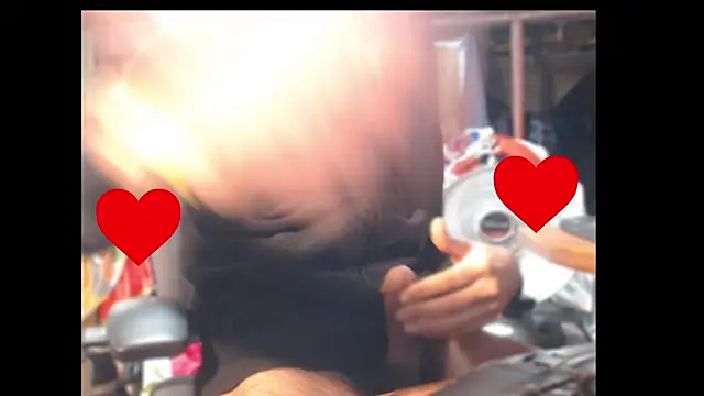 Snapshot of Gsmile1 chatting on March 2025 04:37:01 PM Gsmile1 online show from March 2025 04:37:01 PM