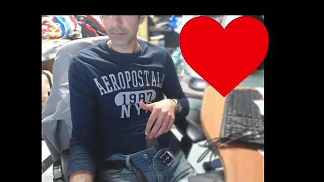 Snapshot of Gsmile1 chatting on April 2026 07:51:01 PM Gsmile1 online show from April 2026 07:51:01 PM