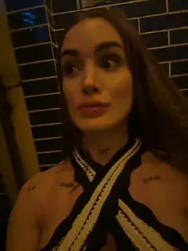 Snapshot of SofiaCarter chatting on November 2025 05:39:01 AM SofiaCarter online show from November 2025 05:39:01 AM