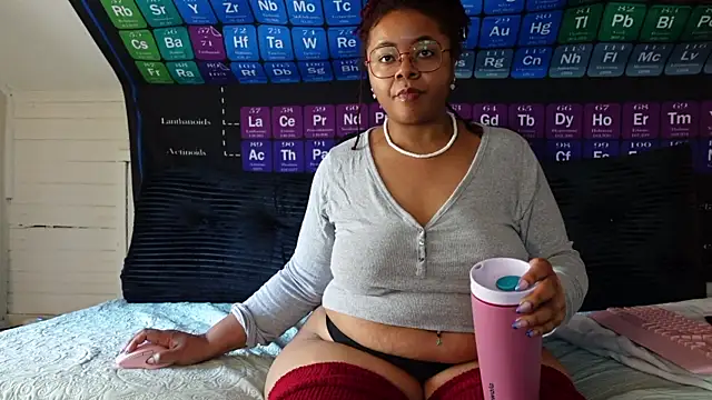 -khayaparker online show from April 2026 06:41:01 PM