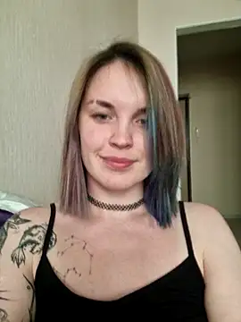 LazyTanukii online show from July 2026 04:03:02 PM