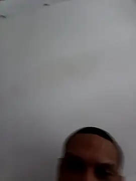 Snapshot of Slader06 chatting on February 2026 06:42:02 AM Slader06 online show from February 2026 06:42:02 AM