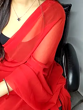 Snapshot of aliyaah_singh chatting on March 2026 06:12:01 PM aliyaah singh online show from March 2026 06:12:01 PM