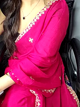 Snapshot of aliyaah_singh chatting on April 2026 06:16:01 PM aliyaah singh online show from April 2026 06:16:01 PM