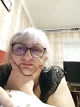 LolkaAlyss online show from February 2025 08:33:02 PM