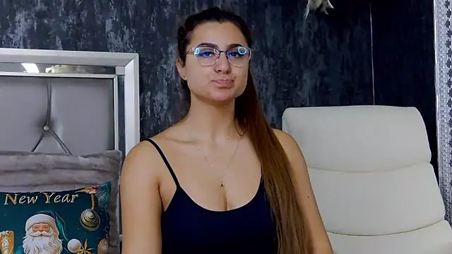 Snapshot of NicolePlay chatting on January 2025 05:48:01 AM NicolePlay online show from January 2025 05:48:01 AM