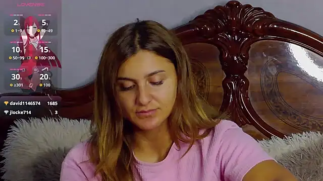 Snapshot of NicolePlay chatting on September 2025 06:24:01 AM NicolePlay online show from September 2025 06:24:01 AM