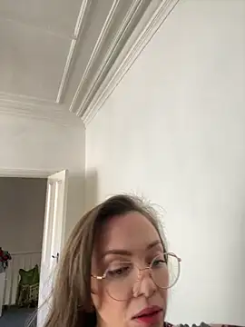 FemDom RubyKnightXXO online show from October 2025 09:29:01 AM