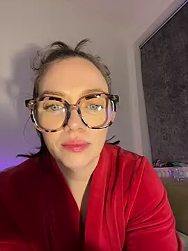 FemDom RubyKnightXXO online show from January 2026 04:21:02 PM