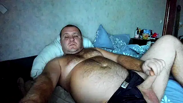 Snapshot of xxrokixxx chatting on December 2024 10:47:01 AM xxrokixxx online show from December 2024 10:47:01 AM