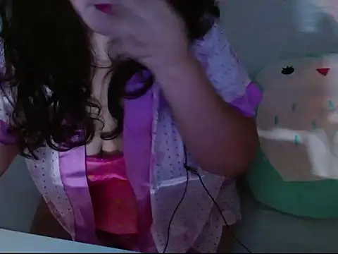 Snapshot of KittyK3 chatting on March 2025 04:23:02 AM KittyK3 online show from March 2025 04:23:02 AM