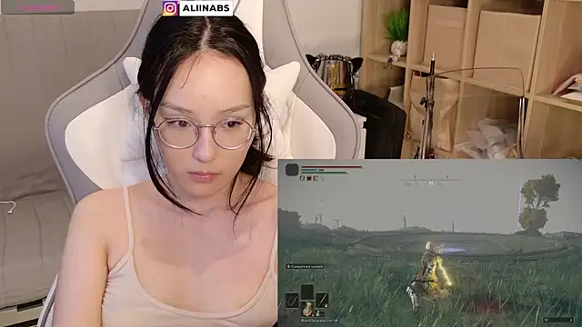 aliiiiiina online show from December 2024 03:01:02 AM