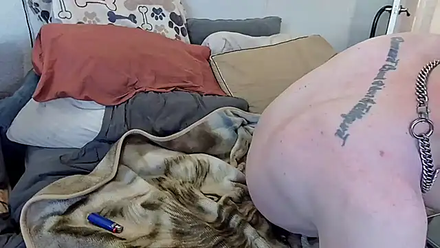 pyrowuff online show from October 2025 04:53:02 PM