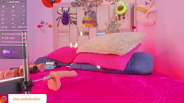 Snapshot of lysa_thomas chatting on October 2025 04:24:02 AM lysa thomas online show from October 2025 04:24:02 AM