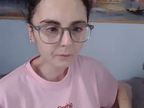 cleophee online show from February 2025 09:15:02 AM