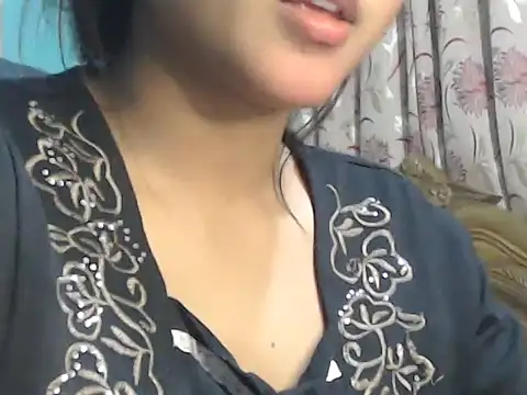 Snapshot of NancyRuvi chatting on January 2025 02:42:01 PM NancyRuvi online show from January 2025 02:42:01 PM