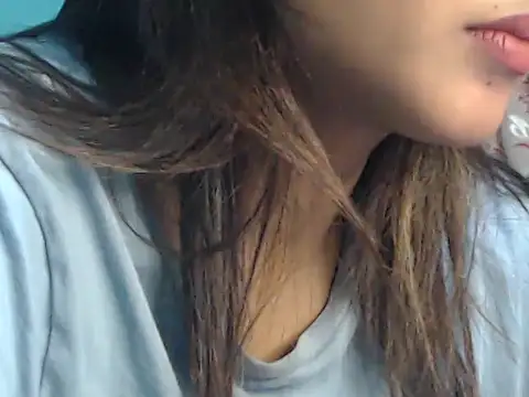 Snapshot of NancyRuvi chatting on January 2025 05:27:01 PM NancyRuvi online show from January 2025 05:27:01 PM