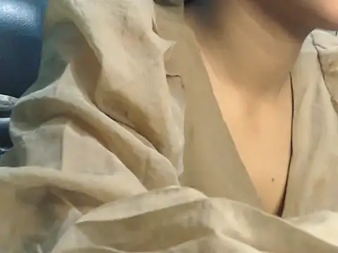 Snapshot of NancyRuvi chatting on January 2025 02:35:01 PM NancyRuvi online show from January 2025 02:35:01 PM