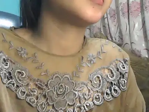 Snapshot of NancyRuvi chatting on January 2025 03:20:01 PM NancyRuvi online show from January 2025 03:20:01 PM