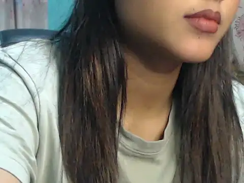 Snapshot of NancyRuvi chatting on February 2025 03:17:02 PM NancyRuvi online show from February 2025 03:17:02 PM