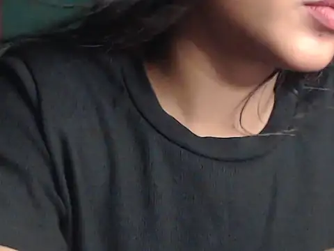 Snapshot of NancyRuvi chatting on March 2025 05:57:01 PM NancyRuvi online show from March 2025 05:57:01 PM