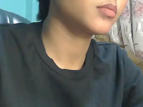 Snapshot of NancyRuvi chatting on March 2025 04:31:02 PM NancyRuvi online show from March 2025 04:31:02 PM