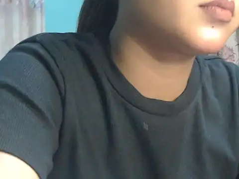 Snapshot of NancyRuvi chatting on November 2025 03:11:01 PM NancyRuvi online show from November 2025 03:11:01 PM