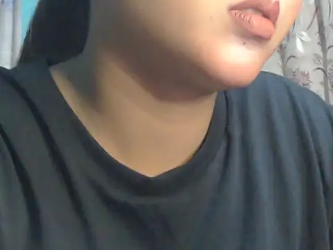 Snapshot of NancyRuvi chatting on November 2025 03:07:02 PM NancyRuvi online show from November 2025 03:07:02 PM