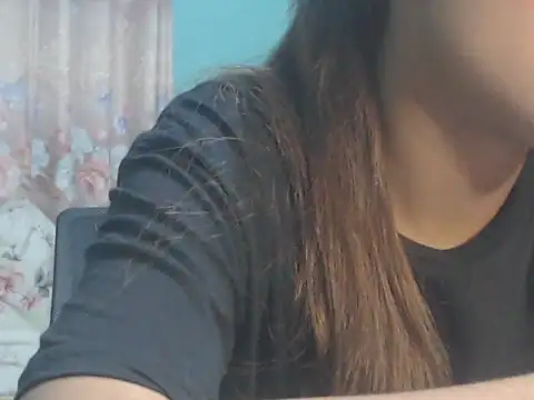 Snapshot of NancyRuvi chatting on April 2026 05:27:01 PM NancyRuvi online show from April 2026 05:27:01 PM