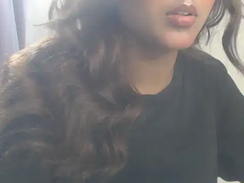 Snapshot of NancyRuvi chatting on May 2026 04:03:02 PM NancyRuvi online show from May 2026 04:03:02 PM