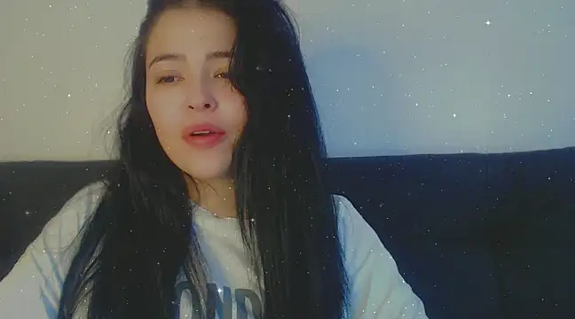 Snapshot of Aleska__Bell chatting on February 2025 04:54:02 PM Aleska  Bell online show from February 2025 04:54:02 PM