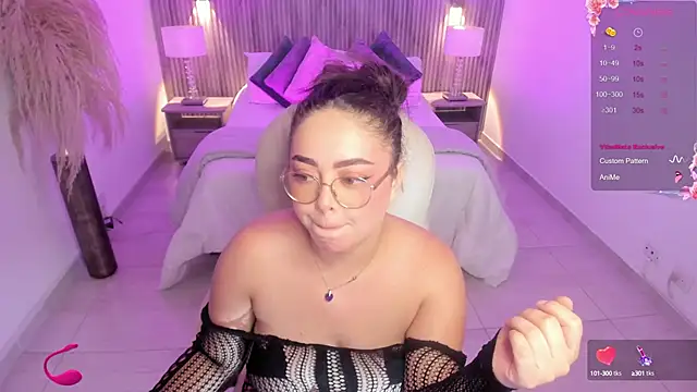 emmy walker online show from September 2025 11:01:01 AM