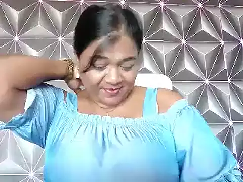 Snapshot of IndianDelia chatting on February 2026 10:14:02 AM IndianDelia online show from February 2026 10:14:02 AM