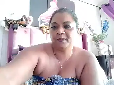 Snapshot of IndianDelia chatting on February 2026 04:19:01 AM IndianDelia online show from February 2026 04:19:01 AM