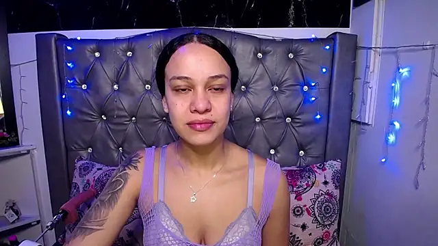 LAILAGUMMY online show from March 2025 12:00:01 PM