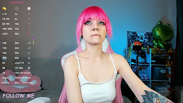 AmyRose6969 online show from October 2025 07:00:01 PM