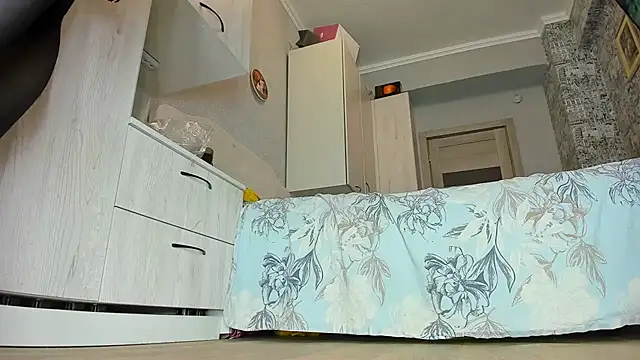 Snapshot of DUSSY_PUSSY chatting on December 2025 03:47:01 AM DUSSY PUSSY online show from December 2025 03:47:01 AM