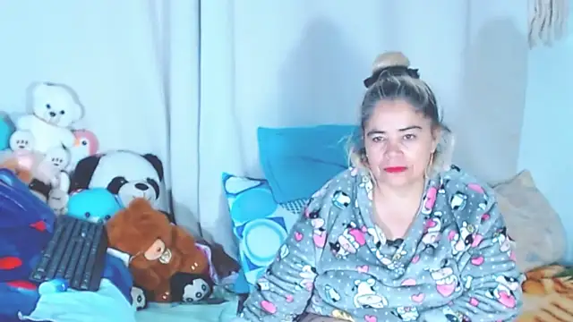 estrellita fugaz16x online show from September 2025 03:22:01 AM