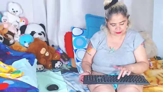 estrellita fugaz16x online show from September 2025 10:48:02 PM