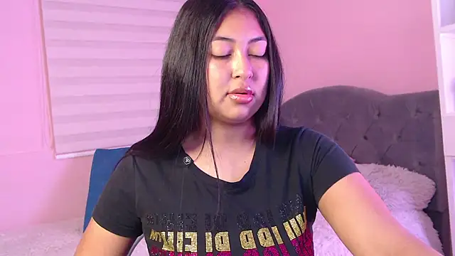 Snapshot of Pocahontas_power chatting on December 2024 05:10:02 PM Pocahontas power online show from December 2024 05:10:02 PM