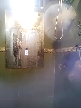 leonar0101 online show from September 2025 02:39:02 PM