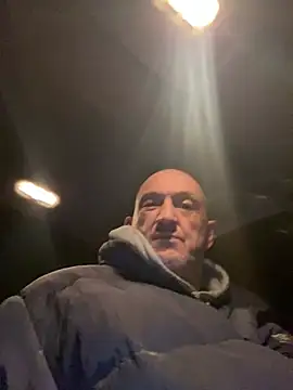 Snapshot of Vlad200472 chatting on February 2025 07:52:02 PM Vlad200472 online show from February 2025 07:52:02 PM