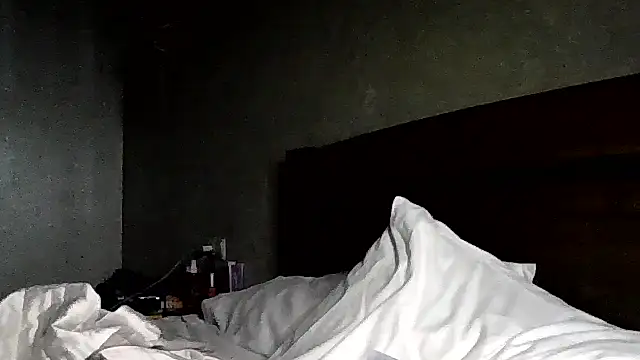 JulianaGold1 online show from January 2026 03:28:01 PM