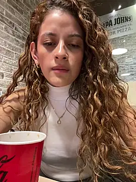 alana15 online show from February 2025 09:36:01 PM