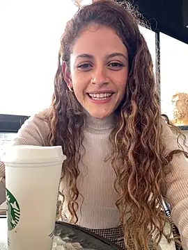 alana15 online show from February 2025 09:39:01 PM