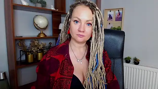 Snapshot of KayaMagic chatting on February 2025 05:50:02 PM KayaMagic online show from February 2025 05:50:02 PM