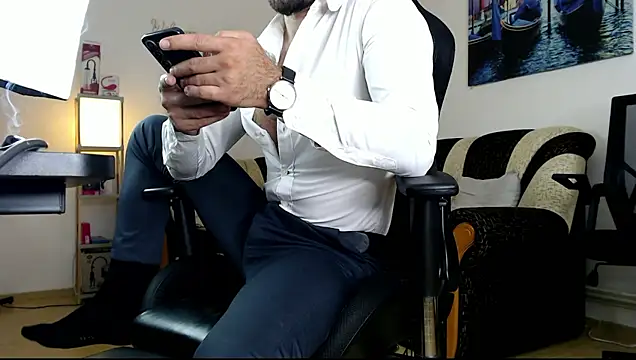 marioslim online show from June 2026 06:18:02 AM